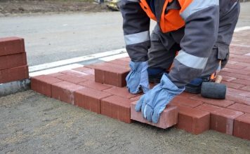 Ремонт кровли: секреты профессиональной укладки и восстановления кровельного покрытия