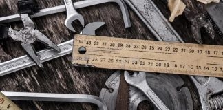 Панели для отделки стен в офисе