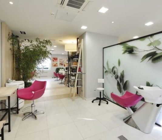 От ширм до смарт-стен: эволюция раздвижных перегородок